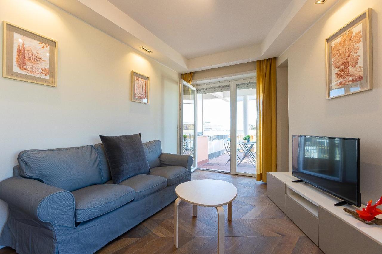 Aurelia Sunset Penthouse By In Appartamento *